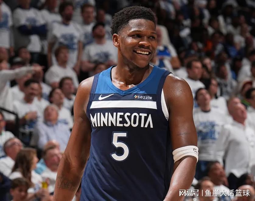 美媒出新赛季分位排位：爱德华兹第一，克莱第五，湖人悍将进前十